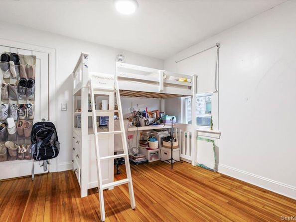 47 Edgecliff Terrace, Yonkers NY 10705