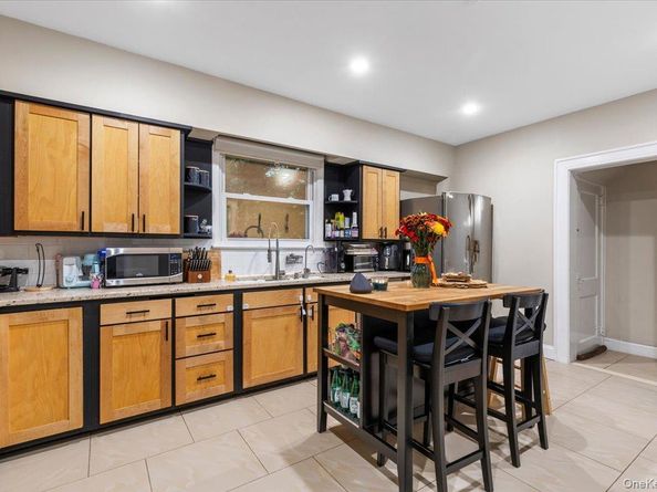 47 Edgecliff Terrace, Yonkers NY 10705