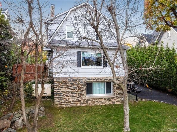 47 Edgecliff Terrace, Yonkers NY 10705