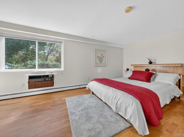 103 Norfolk Court, Yorktown Heights NY 10598