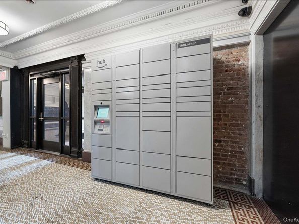 160 Wadsworth Avenue 302, New York (Manhattan) NY 10033