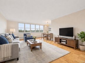 615 Palmer 1004, Yonkers NY 10701