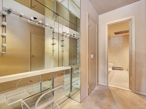 27 Fairway Drive, Manhasset NY 11030