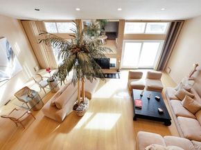 27 Fairway Drive, Manhasset NY 11030