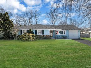 14 Mount Wilson Avenue, Farmingville NY 11738
