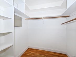 5 Mannetto Hill Road, Huntington NY 11743