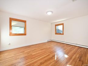 5 Mannetto Hill Road, Huntington NY 11743