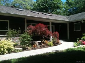 5 Mannetto Hill Road, Huntington NY 11743