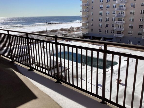 25 Neptune Boulevard 4F, Long Beach NY 11561