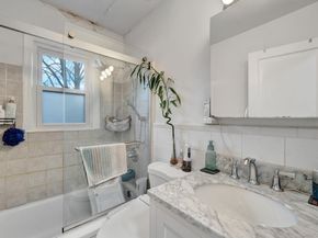 37 9th Street, Hicksville NY 11801