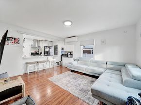 37 9th Street, Hicksville NY 11801