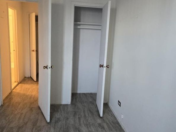 2550 Olinville Avenue 7E, Bronx NY 10467