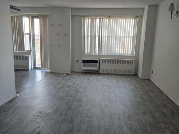 2550 Olinville Avenue 7E, Bronx NY 10467