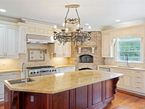 52 Brushy Neck Lane, Westhampton NY 11977