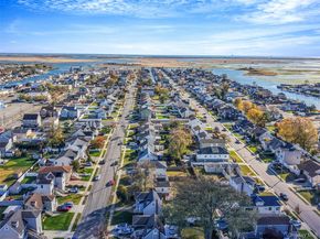 470 Miller Avenue, Freeport NY 11520