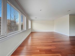 171 Great Neck Road 2k, Great Neck NY 11021