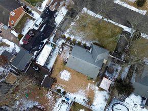 24 Park Place, Patchogue NY 11772