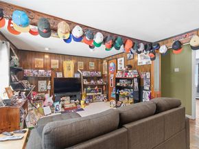 1039 Sipp Avenue, Medford NY 11763