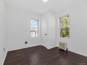 146-84 182nd Street, Springfield Gardens NY 11413