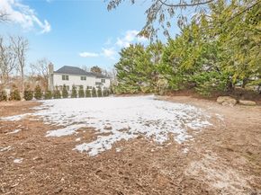 1A Jackson Avenue A, Hampton Bays NY 11946