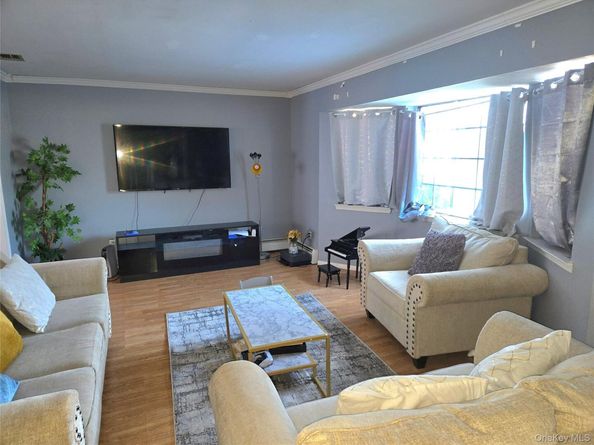 70 Breston Drive E, Shirley NY 11967