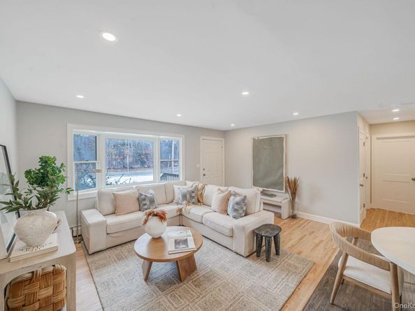 4902 Express Drive S, Ronkonkoma NY 11779