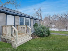 4902 Express Drive S, Ronkonkoma NY 11779