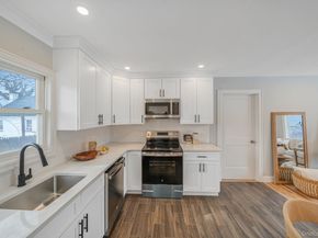 4902 Express Drive S, Ronkonkoma NY 11779