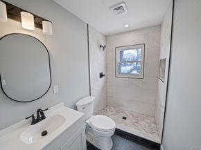 4902 Express Drive S, Ronkonkoma NY 11779