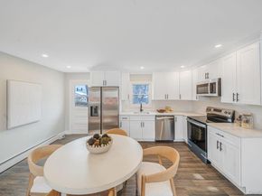 4902 Express Drive S, Ronkonkoma NY 11779