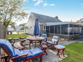 4 William Street, Copiague NY 11726