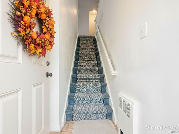 73-21 220th Street 139B2, Oakland Gardens NY 11364