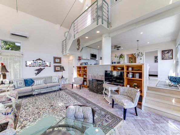 135 Gerard Drive, East Hampton NY 11937
