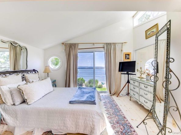 135 Gerard Drive, East Hampton NY 11937