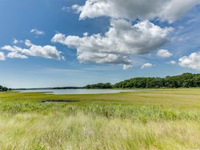 135 Gerard Drive, East Hampton NY 11937