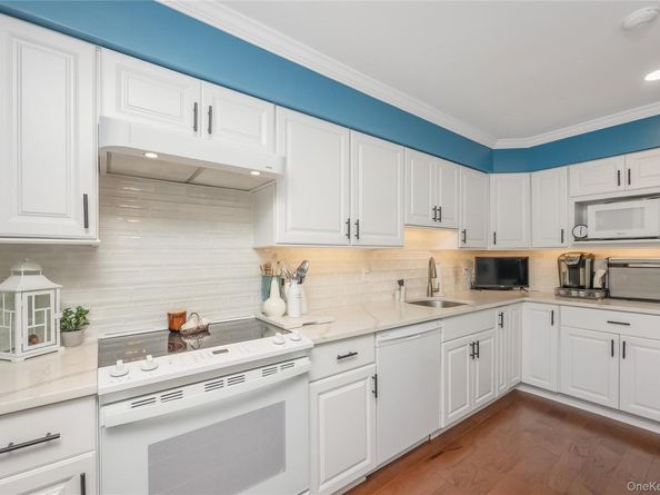 122 Theodore Drive, Coram NY 11727