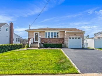 36 Maple Avenue