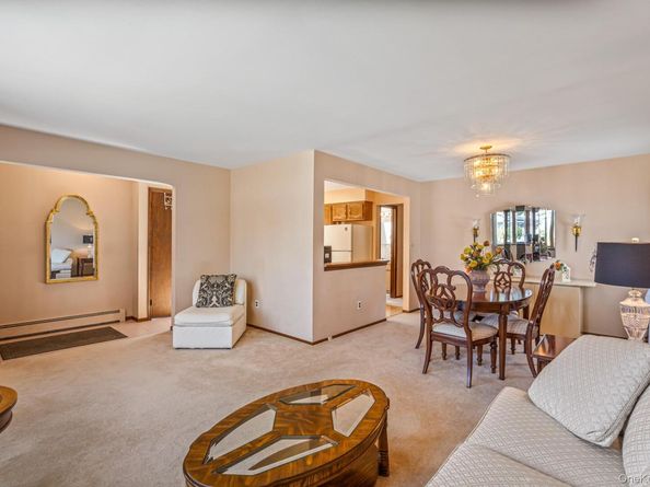 36 Maple Avenue, South Farmingdale NY 11735
