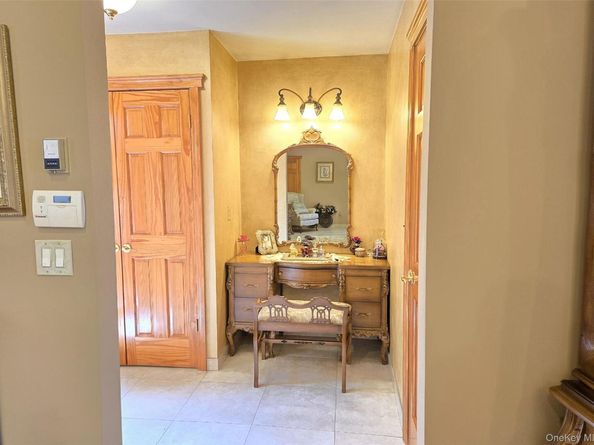 1130 Broadway Avenue, Holbrook NY 11741