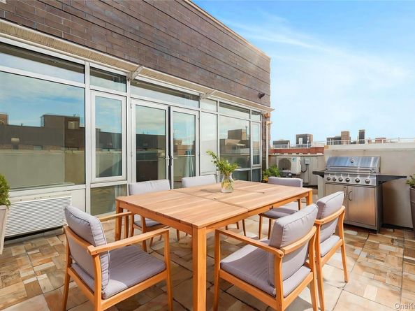 95-08 65th Road 7/A, Rego Park NY 11374