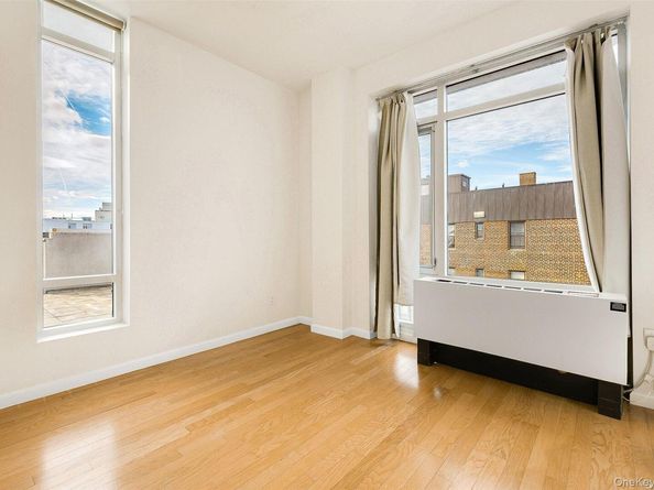 95-08 65th Road 7/A, Rego Park NY 11374