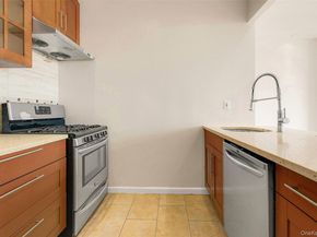 95-08 65th Road 7/A, Rego Park NY 11374