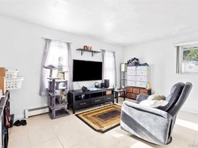 68 Rosemont Avenue, Farmingville NY 11738