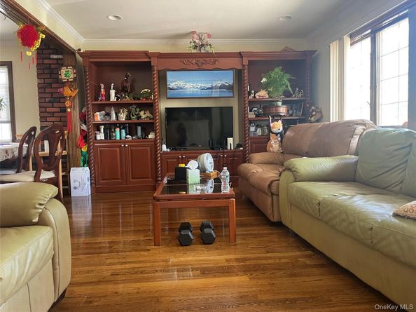 10714 80th Street, Ozone Park NY 11417