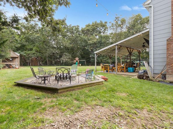 6 Barry Lane, Mount Sinai NY 11766