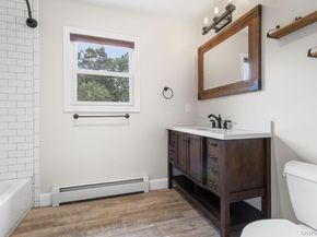 6 Barry Lane, Mount Sinai NY 11766