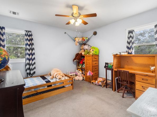 6 Barry Lane, Mount Sinai NY 11766