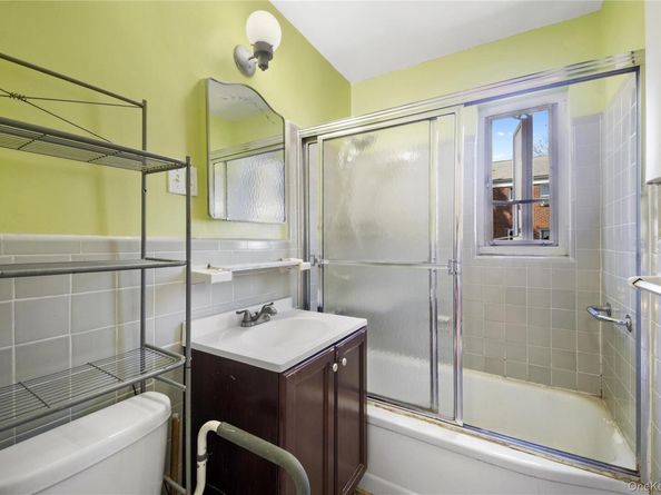 226-29 Manor Road UPPER, Queens Village NY 11427