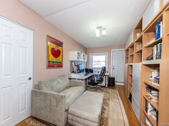 257 E Olive Street, Long Beach NY 11561