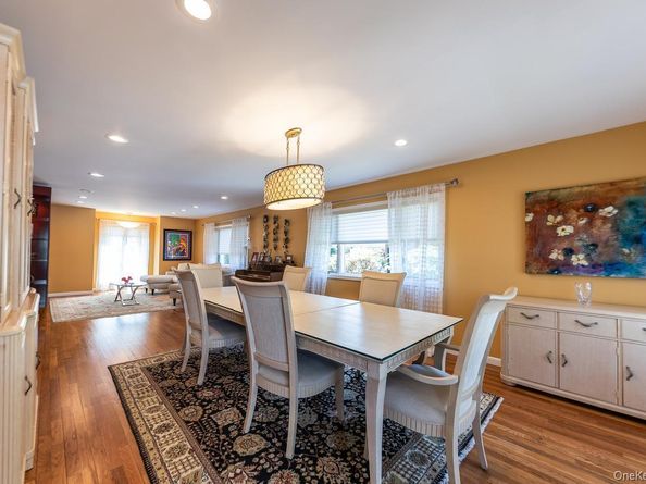 257 E Olive Street, Long Beach NY 11561